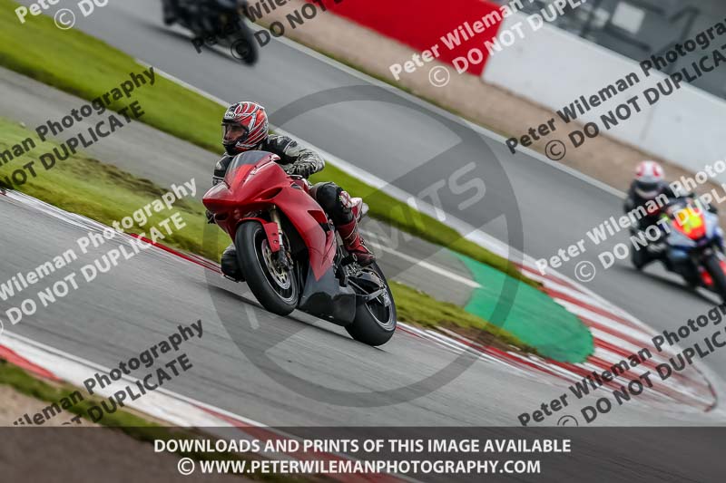 PJ Motorsport Photography;donington no limits trackday;donington park photographs;donington trackday photographs;no limits trackdays;peter wileman photography;trackday digital images;trackday photos